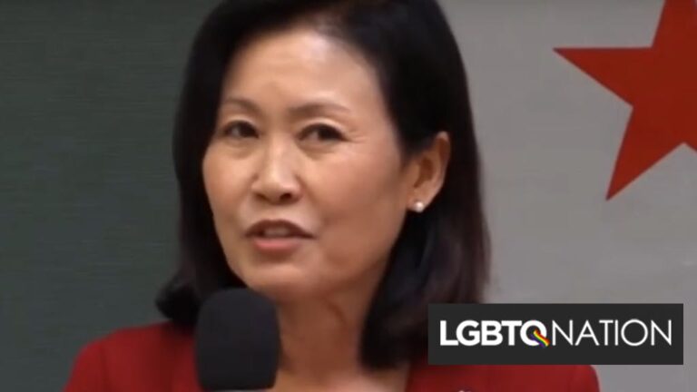 Une candidate républicaine se vante de retirer sa fille du collège pour avoir soutenu les droits LGBTQ / Nation LGBTQ