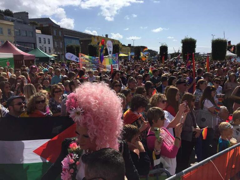 Un petit coin de Grande-Bretagne sans COVID tiendra sa fierté comme d'habitude le mois prochain