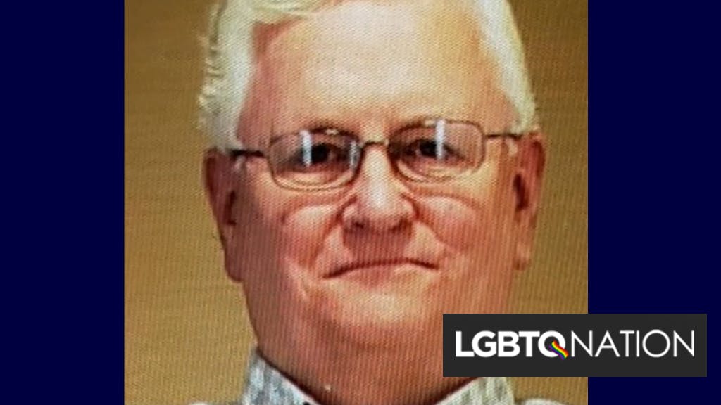 Un prêtre catholique s'est fait arrêter en sextant un garçon mineur et en proposant d'être son «papa de sucre» / Nation LGBTQ