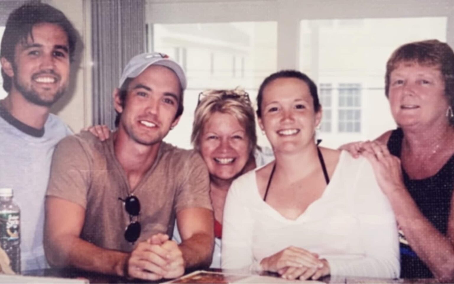 La star de It’s Always Sunny, Rob McElhenney, dit que les mères lesbiennes sont un « super cadeau »