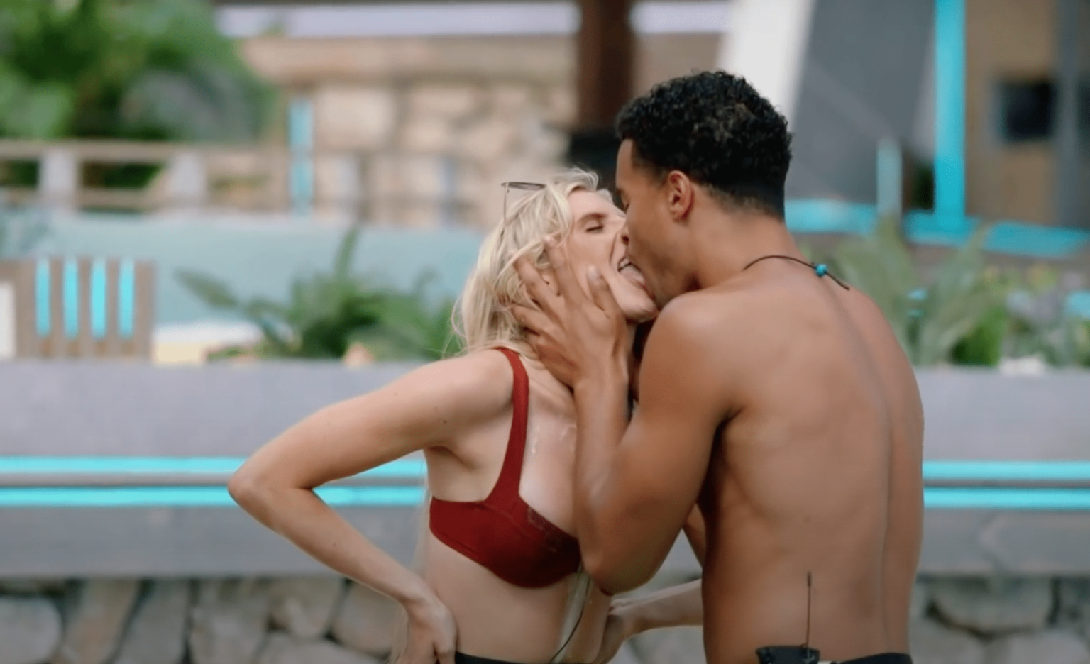 Le patron d’ITV dit que Love Island n’arrivera pas de si tôt