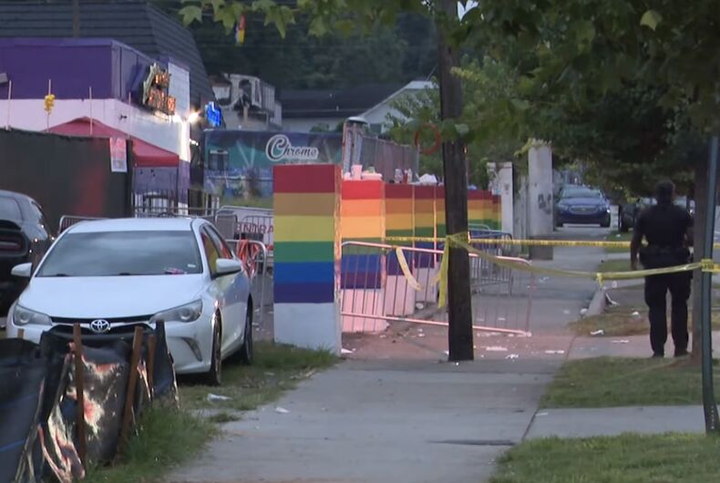 La zone à l'extérieur du salon Marquette a été enregistrée comme scène de crime par la police d'Atlanta.