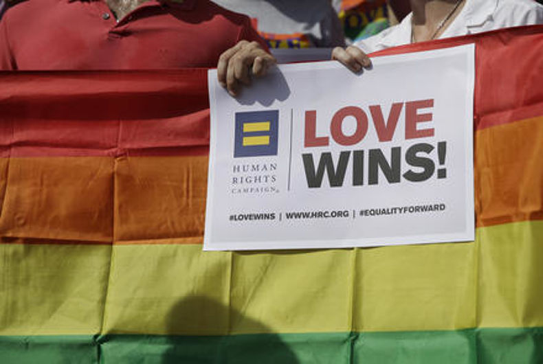 Aetna fait face à un recours collectif alléguant une discrimination contre les couples LGBTQ