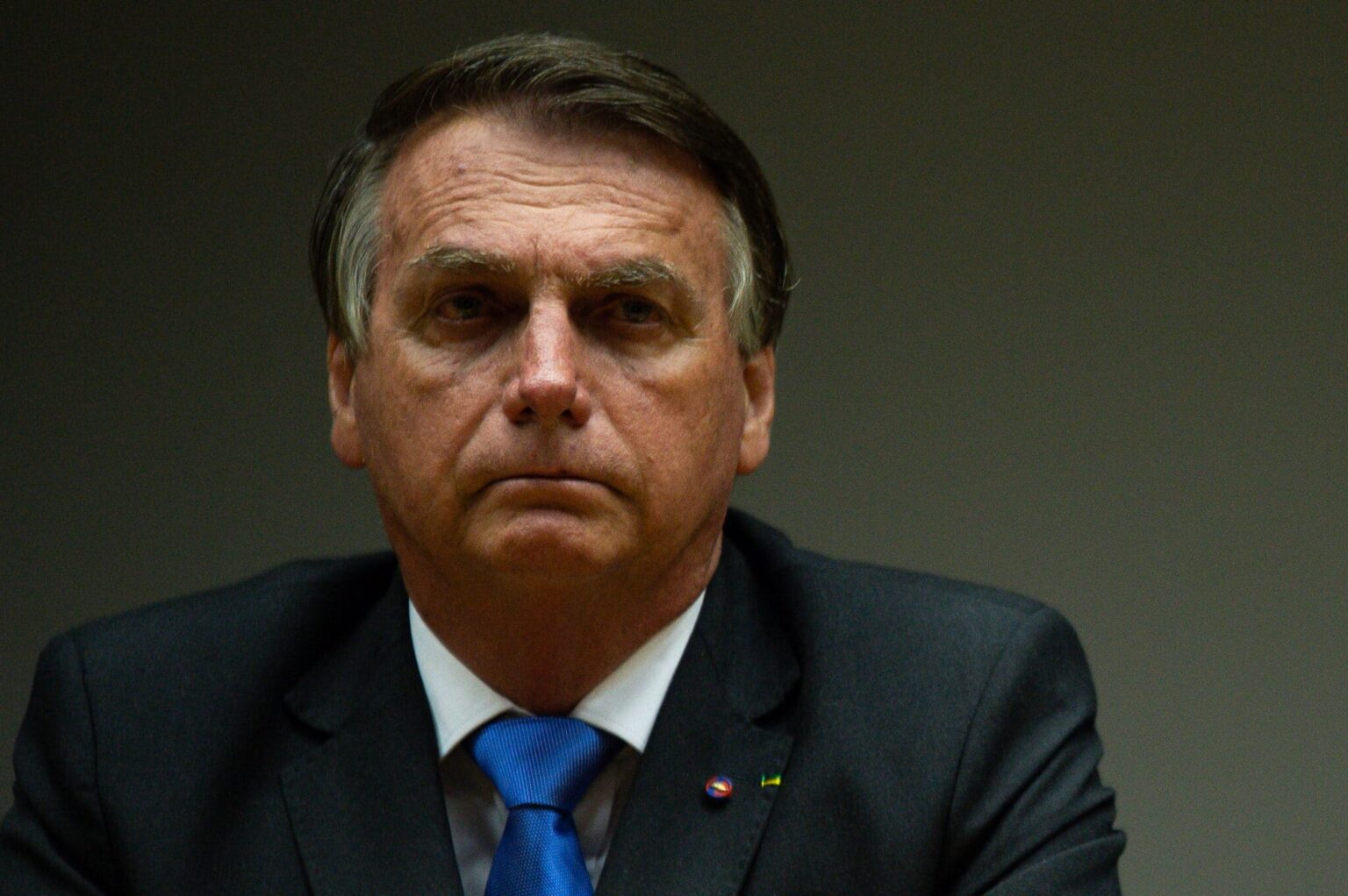 Youtube sort une vidéo de Bolsonaro affirmant que les vaccins causent le sida