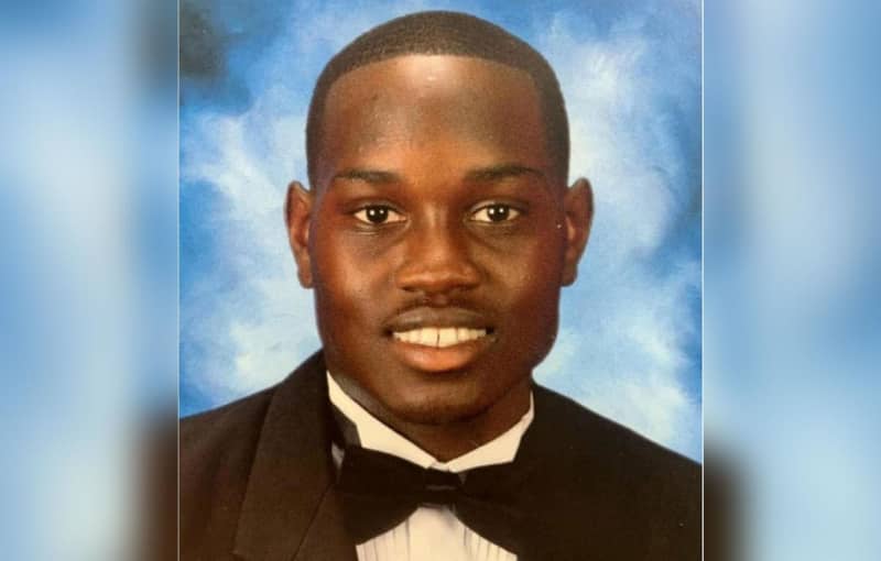 Ahmaud Arbery Court Shocker: la défense dénonce les «ongles longs et sales» de la victime décédée dans les arguments de clôture lors du procès pour meurtre 1 468958 origine 1