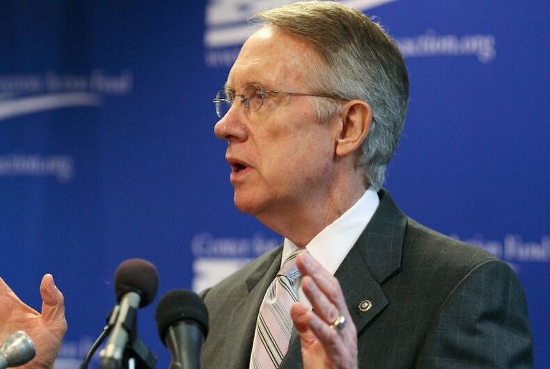 L'ancien chef de la majorité au Sénat et puissant allié LGBTQ Harry Reid est décédé à 82 ans