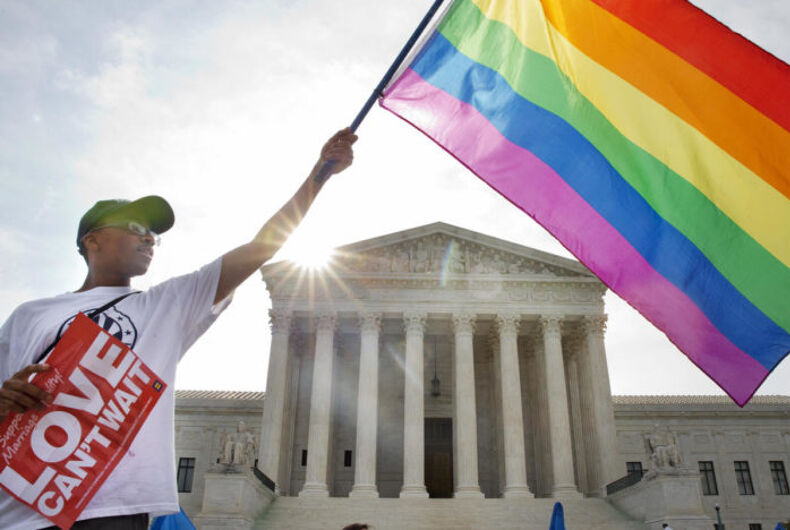 Le New Jersey prend des mesures pour protéger l'égalité du mariage au cas où la Cour suprême y mettrait fin