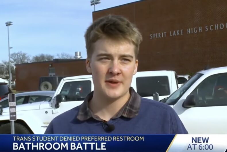 Ethan Stucker, lycéen