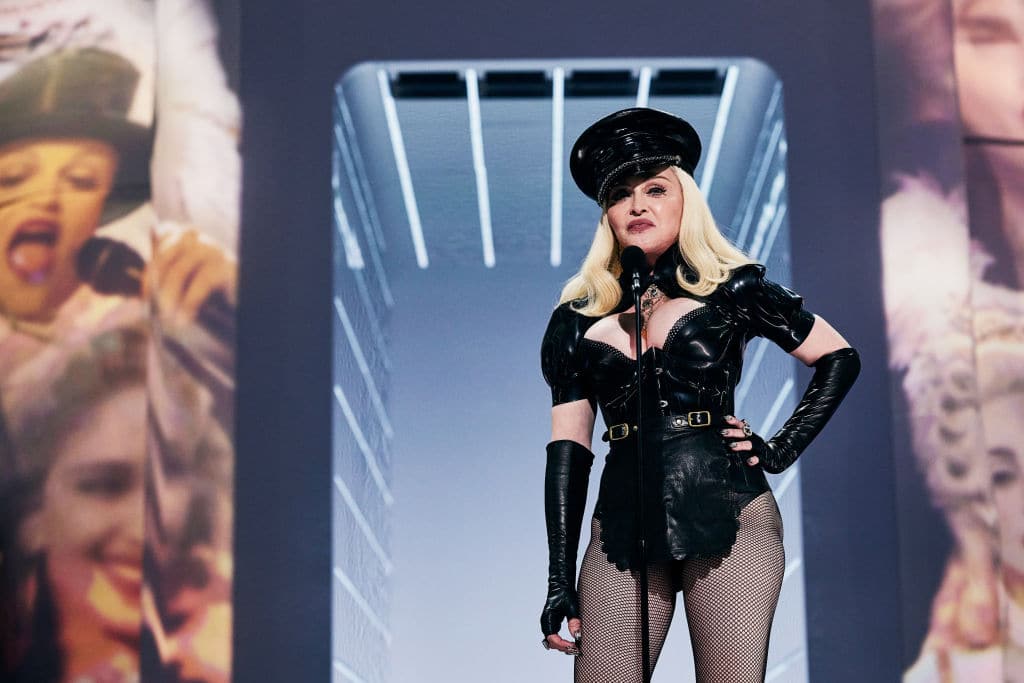 Madonna sur scène aux MTV VMA