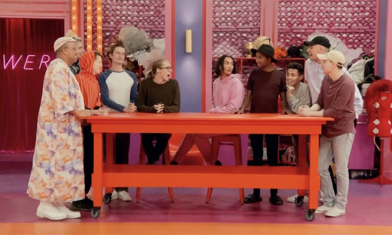 RuPaul's Drag Race saison 14 reines juste avant que la fourrure ne commence littéralement à voler.