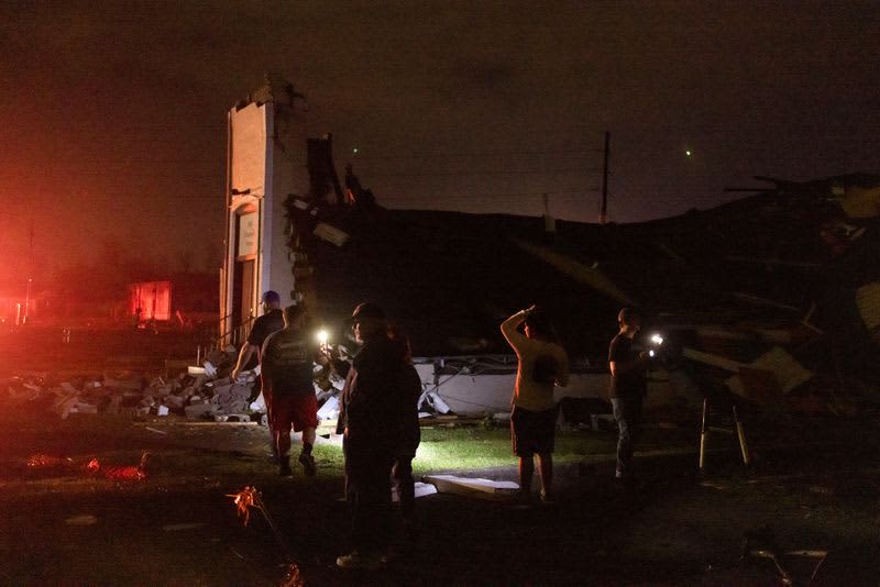 La Nouvelle-Orléans stupéfaite après la frappe d'une tornade, tuant un 2 502946 502946 origine 1 1