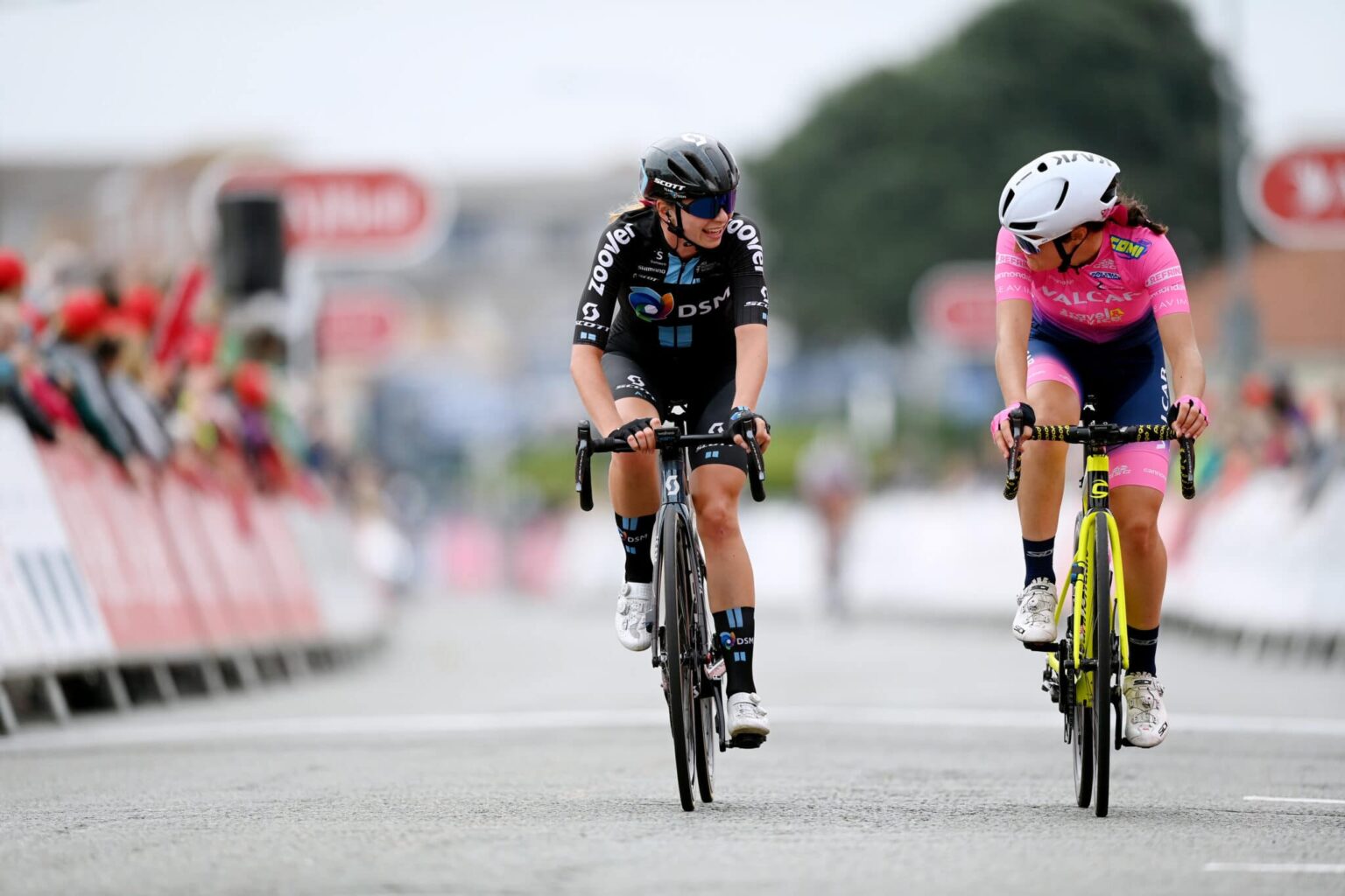 La course cycliste féminine perd son principal sponsor suite à un appel à la suspension des athlètes trans