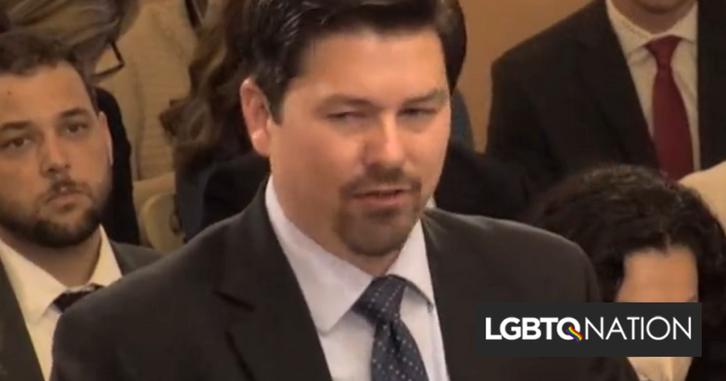 Un avocat anti-LGBTQ explique comment les restrictions à l’avortement ont ouvert la voie à l’interdiction des soins de santé trans Un avocat anti-LGBTQ explique comment les restrictions à l'avortement ont ouvert la voie à l'interdiction des soins de santé trans