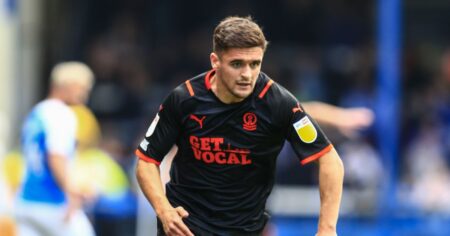 De Harry Kane au prince William, le footballeur gay de 17 ans, Jake Daniels, inondé de soutien