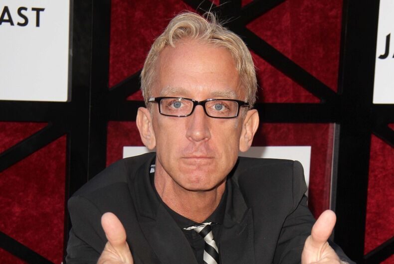 Andy Dick, comédien, agression sexuelle, coups et blessures, arrestation