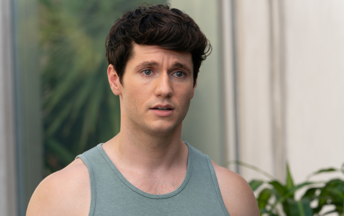 Exclusif: la star de Fire Island, James Scully, dit que le casting entièrement queer était "inestimable" pour le succès du film