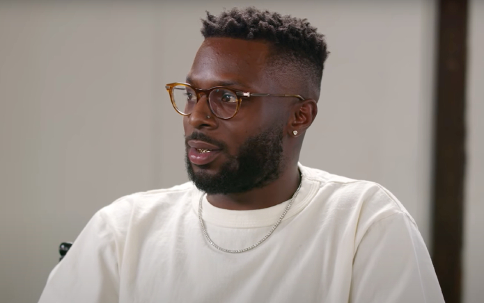 Isaiah Rashad se révèle sexuellement fluide : « Je suis plus attiré par une personnalité » Isaiah Rashad se révèle sexuellement fluide : "Je suis plus attiré par une personnalité"