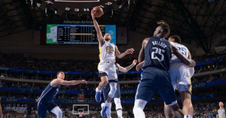 Les anciens tweets du journaliste des Warriors parlaient de tabasser des homosexuels