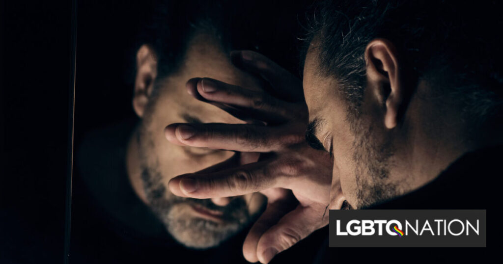 Les homosexuels survivants d’abus sexuels sont souvent blâmés pour leur propre victimisation Les homosexuels survivants d'abus sexuels sont souvent blâmés pour leur propre victimisation