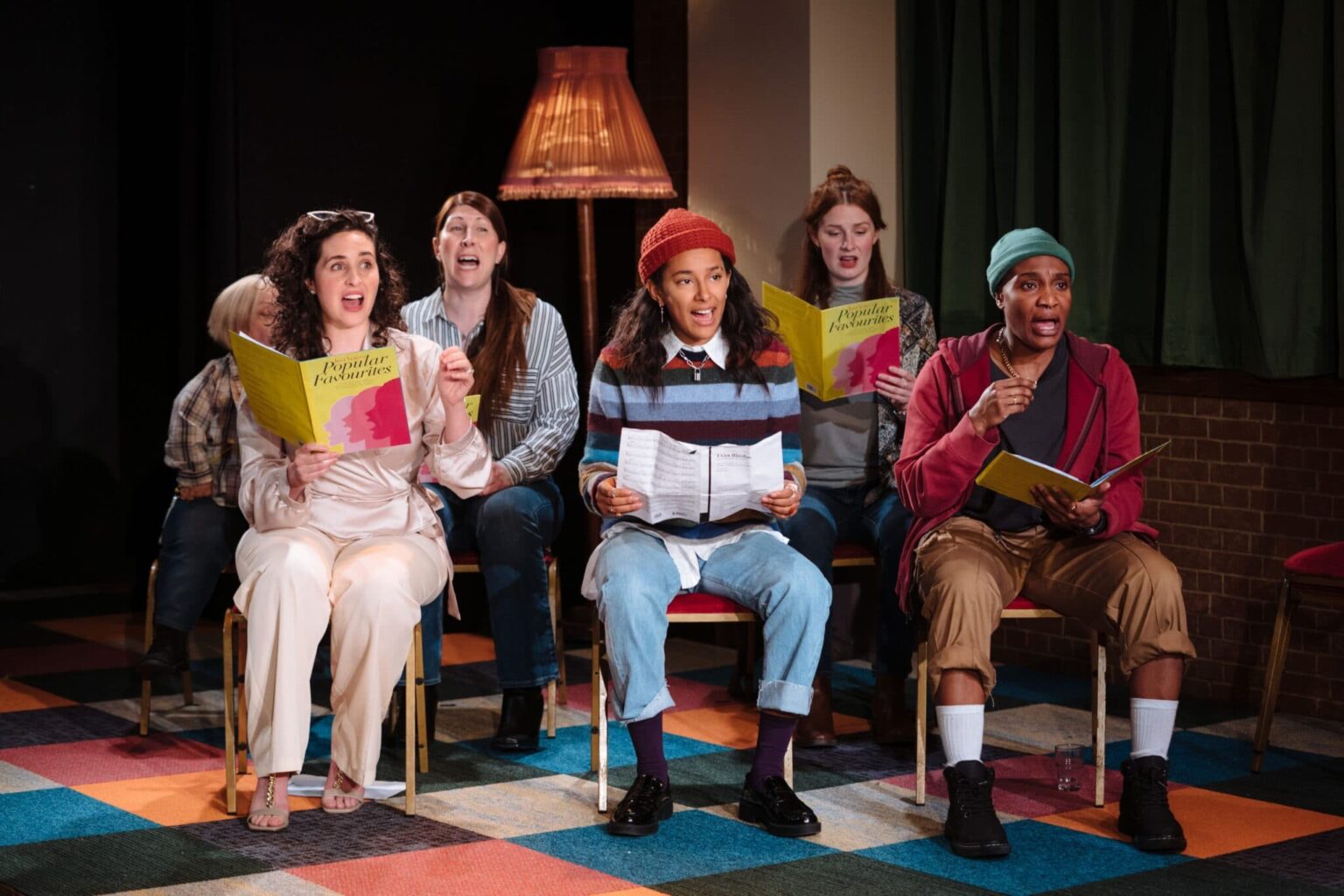 Une nouvelle pièce veut être lesbienne C’est un péché