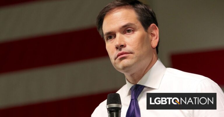 Le sénateur Marco Rubio jubile alors qu'il demande à la base de l'Air Force d'annuler Drag Queen Story Hour