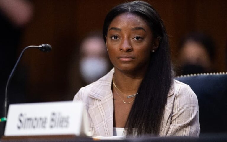 Biles, Raisman et d’autres gymnastes américains de haut niveau déposent une réclamation de 1 milliard de dollars contre le FBI « grossièrement abandonné » 584777 origin 1