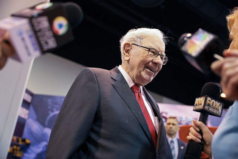 Warren Buffett Charity Lunch remporte une offre record de 19 millions de dollars 2 586692 586692 origine 1 1
