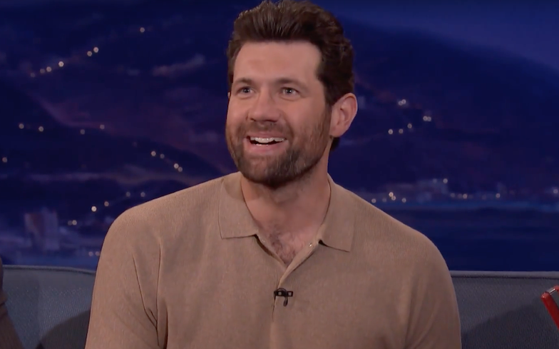 La star des Bros, Billy Eichner, appelle Hollywood pour être « très homophobe » et « très hypocrite » La star des Bros, Billy Eichner, appelle Hollywood pour être "très homophobe" et "très hypocrite"