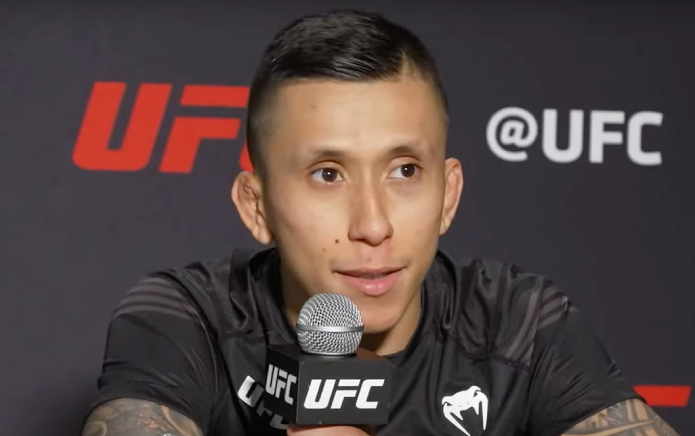 Le combattant de l’UFC Jeff Molina dénonce les fans homophobes après avoir reçu un contrecoup pour les courts métrages du mois de la fierté YouTube: MMA Junkie
