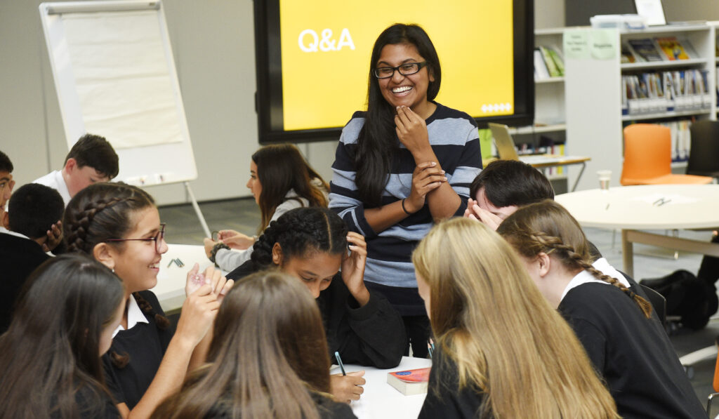 Les écoliers partagent l’importance de la Semaine de la diversité scolaire et du Mois de la fierté Les écoliers partagent l'importance de la Semaine de la diversité scolaire et du Mois de la fierté