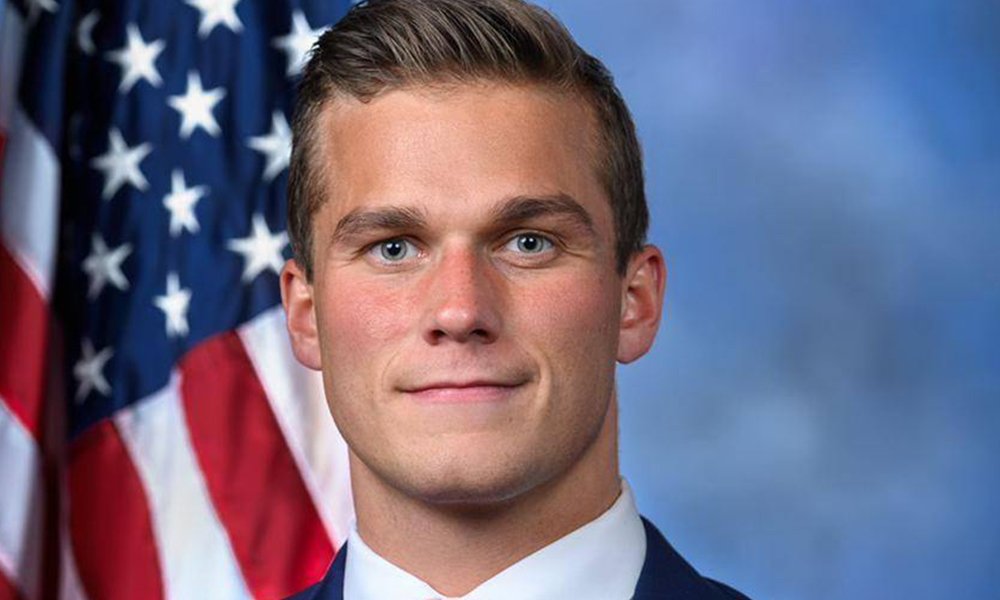 Rencontrez les 157 républicains qui ont voté contre l’égalité du mariage La Chambre a adopté un projet de loi pour protéger l’égalité du mariage, mais tout le monde n’était pas satisfait. Rencontrez les 157 républicains qui ont voté contre l'égalité du mariage La Chambre a adopté un projet de loi pour protéger l'égalité du mariage, mais tout le monde n'était pas satisfait.