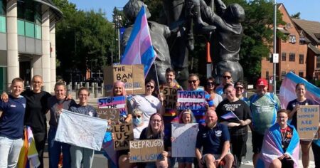 Les organisations de rugby anglaises interdisent aux femmes trans de participer aux compétitions féminines