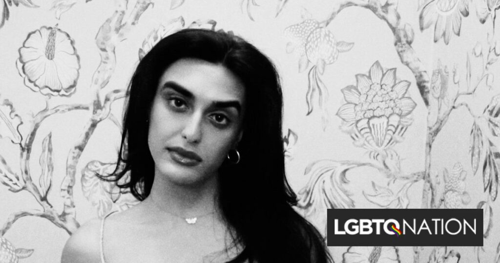 L’auteur de « Kite Runner » n’a « jamais été aussi fier » de la sortie de sa fille transgenre L'auteur de "Kite Runner" n'a "jamais été aussi fier" de la sortie de sa fille transgenre