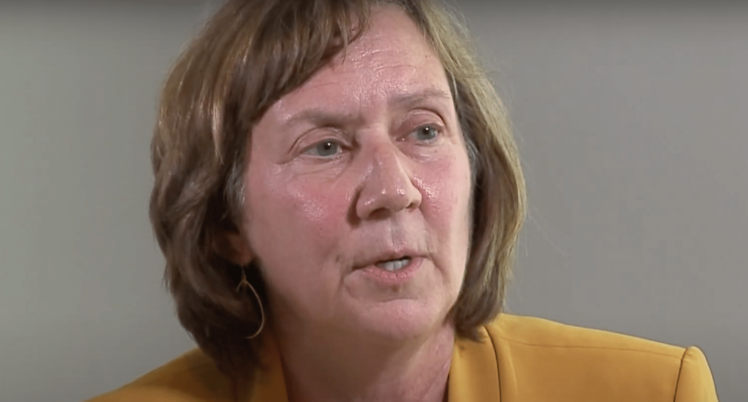 Un tribunal confirme le droit d’une école catholique de licencier un conseiller pour avoir aimé une autre femme Lynn Starkey catholic Roncalli high school Indiana