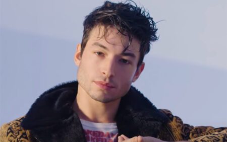 La star de Flash Ezra Miller accusée de cambriolage