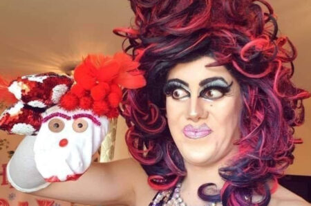 Le conseil de Rochdale critiqué pour avoir reporté les événements de lecture de drag queen