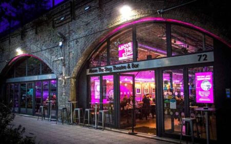 Le théâtre LGBTQ+ Above The Stag ferme en raison de problèmes financiers