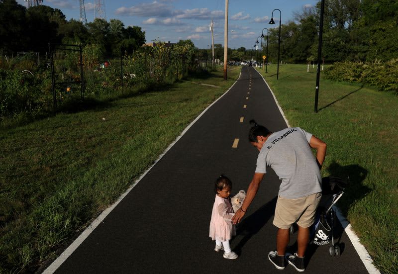 Les migrants transportés par bus vers la capitale américaine depuis le Texas ont du mal à obtenir un logement et des soins médicaux 638698 origin 1