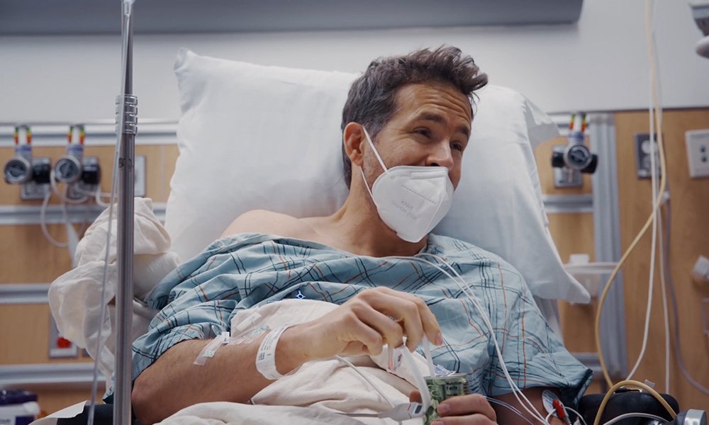 Ryan Reynolds a perdu un pari et a filmé sa coloscopie Ryan Reynolds Colonoscopy