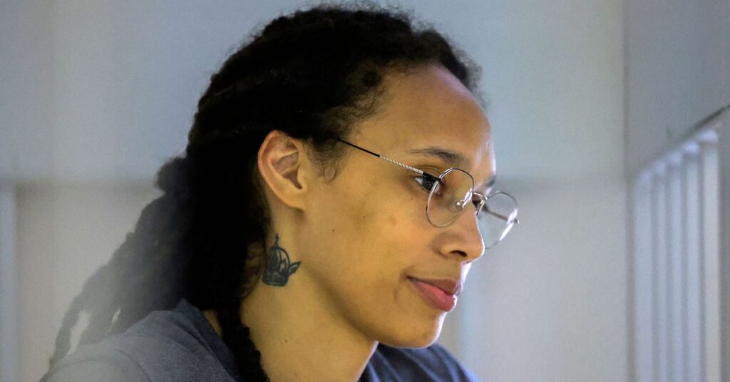 Le président Biden rencontre la femme de Brittney Griner et la famille de Paul Whelan Le président Biden rencontre la femme de Brittney Griner et la famille de Paul Whelan