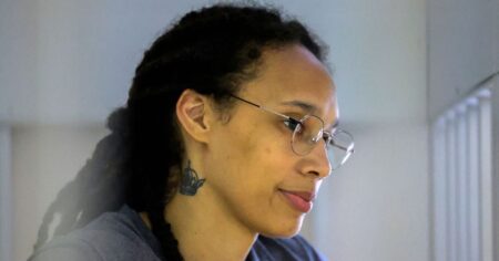 Le président Biden rencontre la femme de Brittney Griner et la famille de Paul Whelan