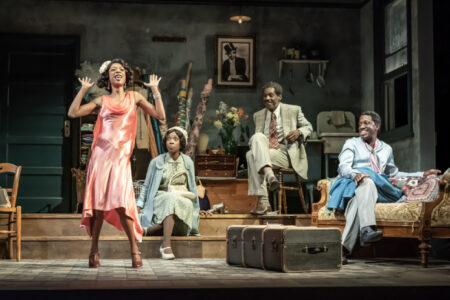 Samira Wiley est captivante dans Blues for an Alabama Sky du National Theatre – critique