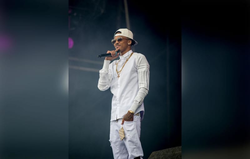 L'ex August Alsina de Jada Pinkett Smith semble sortir alors qu'il présente New Man 3 656831 656831 origine 1 2