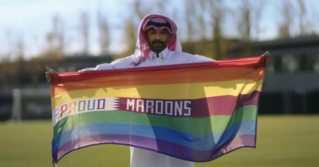 Ce Qatari gay a créé un groupe de fans de football LGBTQ pour dénoncer les abus dans son pays d'origine
