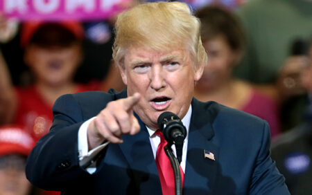 Donald Trump lance sa candidature présidentielle avec un discours anti-trans