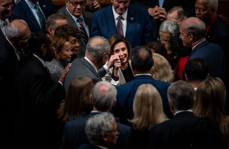 Nancy Pelosi était la principale messagère démocrate de sa génération – passer le flambeau renforcera les jeunes dirigeants