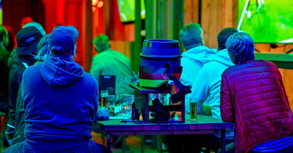 Voici 8 raisons pour lesquelles les personnes LGBT s’inquiètent de la Coupe du monde au Qatar Voici 8 raisons pour lesquelles les personnes LGBT s'inquiètent de la Coupe du monde au Qatar