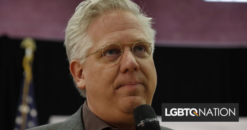 Glenn Beck compare le projet de loi sur l’égalité du mariage à la politique chinoise de l’enfant unique Glenn Beck compare le projet de loi sur l'égalité du mariage à la politique chinoise de l'enfant unique