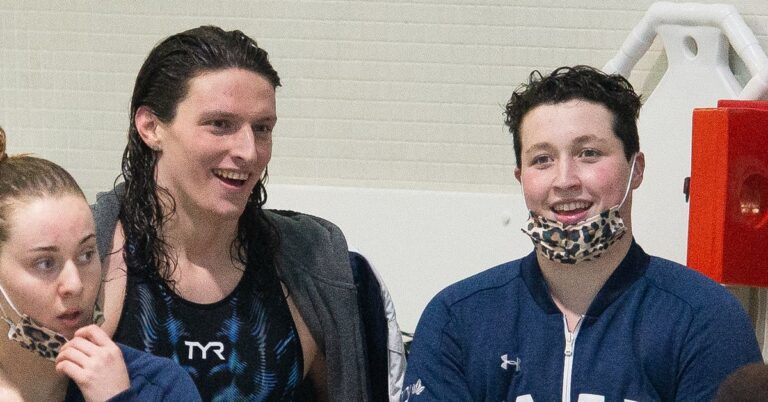 Lia Thomas et Iszac Henig sont les athlètes transgenres de l'année Outsports 2022