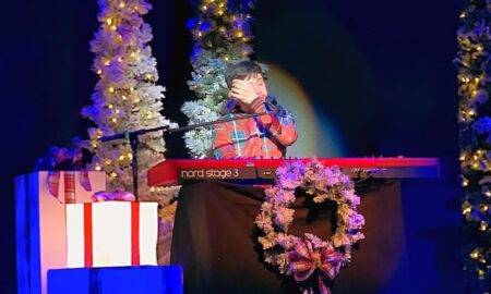 David Archuleta parle en larmes d'être queer sur scène